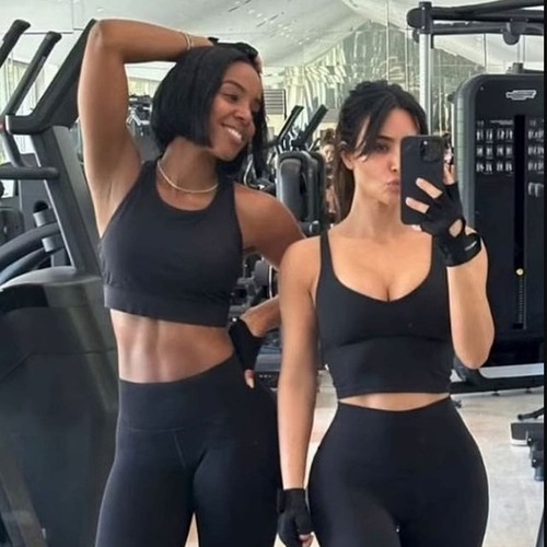 Kim Kardashian & Kelly Rowland Mirror Selfie