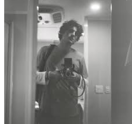 Jacob Elordi Mirror Selfie